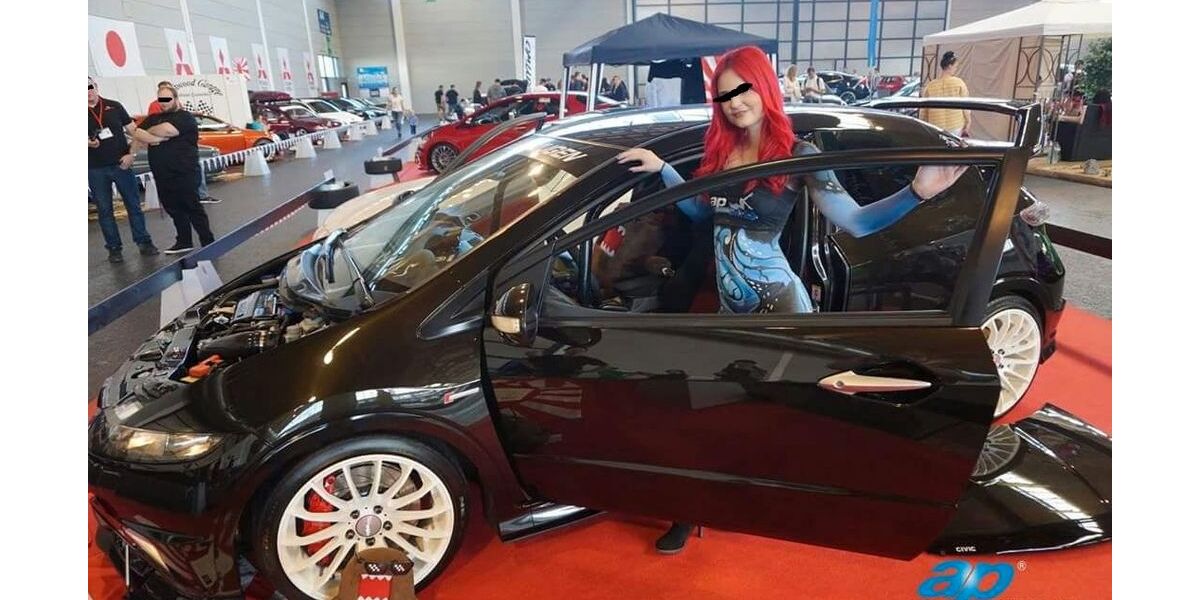 Honda Civic 124.724 km 19.999 &euro; Hofkirchen 94544