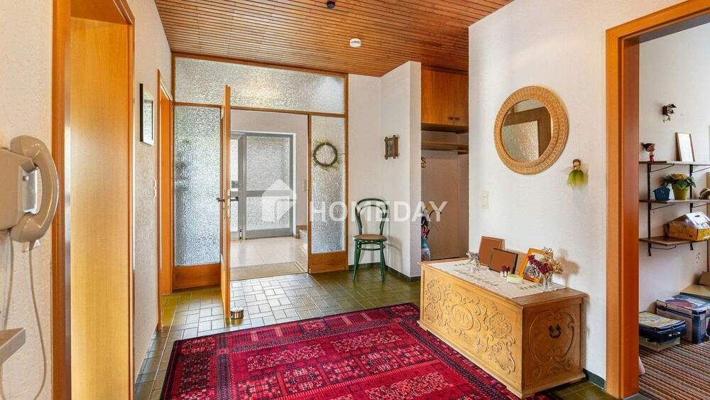 Einfamilienhaus Schöllnach - 7 Zimmer, 180 m&sup2;, 449.000&euro; | Angebot:25694107