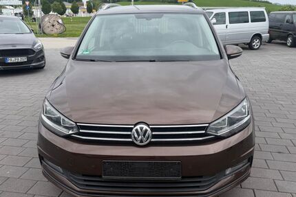 VW Touran 193.194 km 12.950 &euro; Salzweg 94121