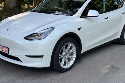Tesla Model Y 67.000 km 32.900 &euro; Außernzell 94532