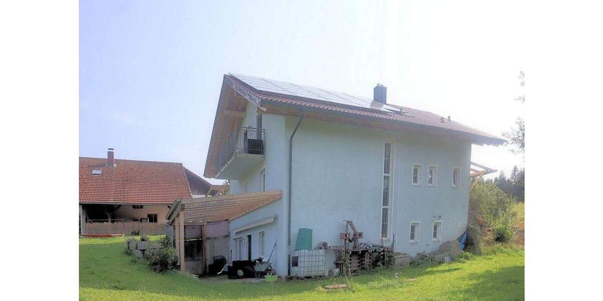 Einfamilienhaus Tiefenbach Reut - 8 Zimmer, 230 m&sup2;, 570.000&euro; | Angebot:25776655