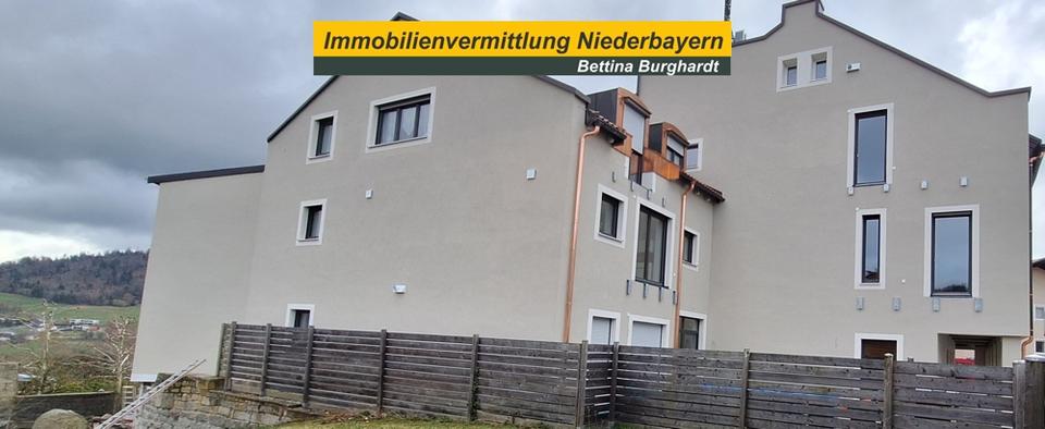 Erdgeschoßwohnung Hauzenberg - 2 Zimmer, 61 m&sup2;, 930&euro; | Angebot:25915735