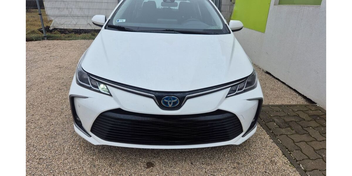 Toyota Corolla 135.700 km 15.900 &euro; Pocking 94060