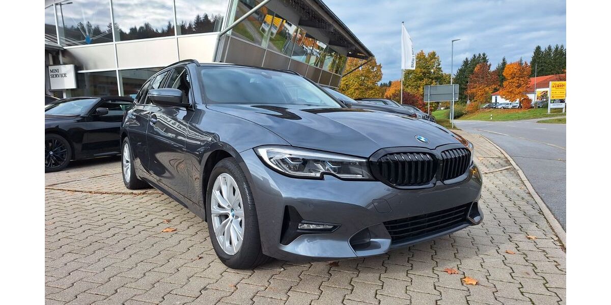 BMW 318 195.243 km 15.850 &euro; Waldkirchen 94065