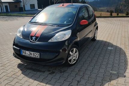 Peugeot 107 154.500 km 1.899 &euro; Hauzenberg 94051