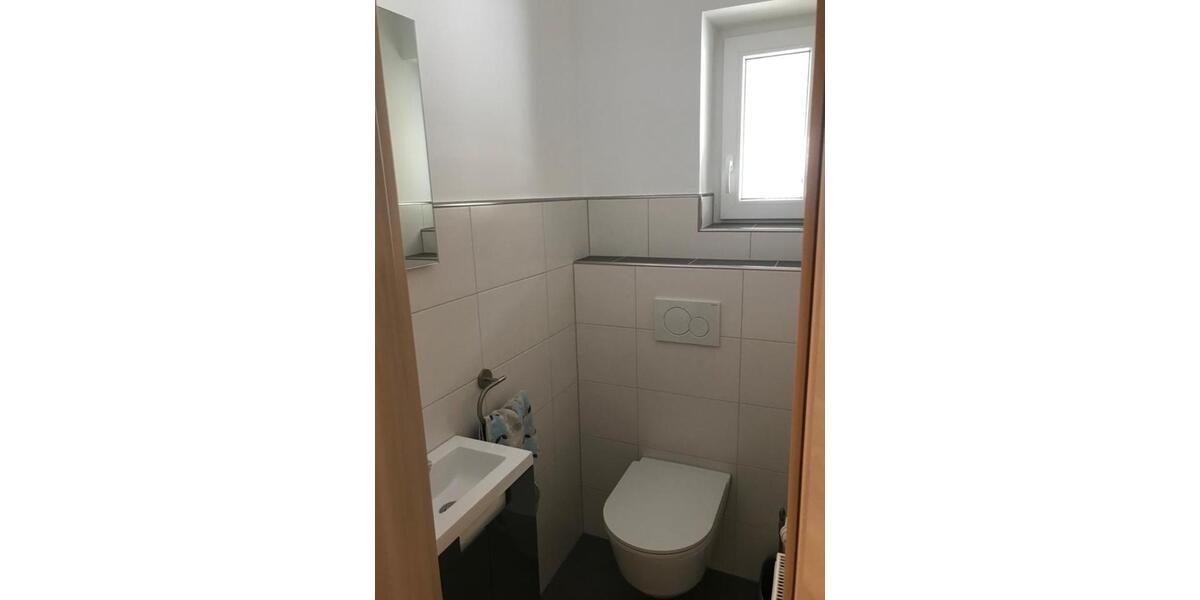 Etagenwohnung Ortenburg - 4 Zimmer, 93 m&sup2;, 770&euro; | Angebot:19419758