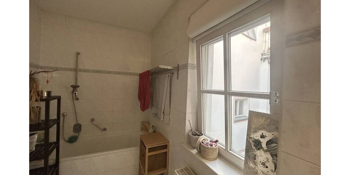 Etagenwohnung Passau Altstadt - 3 Zimmer, 104 m&sup2;, 880&euro; | Angebot:26092923