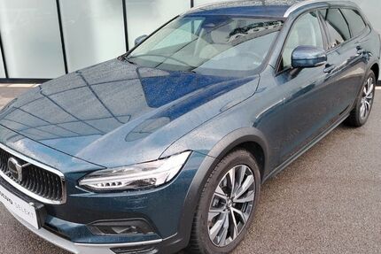 Volvo V90 Cross Country 15.200 km 47.990 &euro; Hutthurm 94116