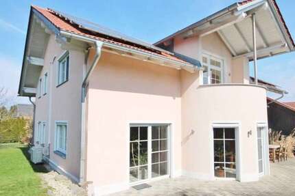 Haus Hutthurm - 5 Zimmer, 225 m&sup2;, 595.000&euro; | Angebot:26018413