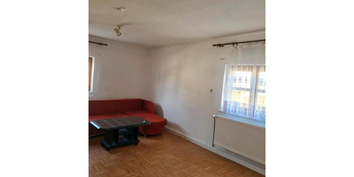 Etagenwohnung Rotthalmünster - 3 Zimmer, 95 m&sup2;, 800&euro; | Angebot:25715370
