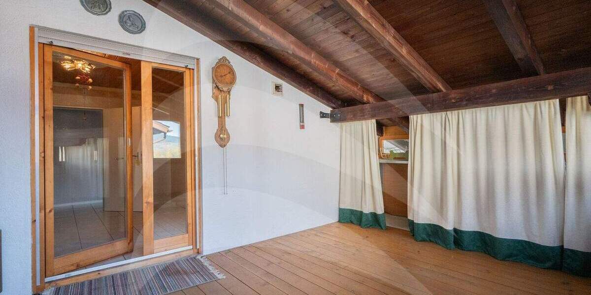 Mehrfamilienhaus, Wohnhaus Hauzenberg - 9 Zimmer, 350 m&sup2;, 748.000&euro; | Angebot:25730943