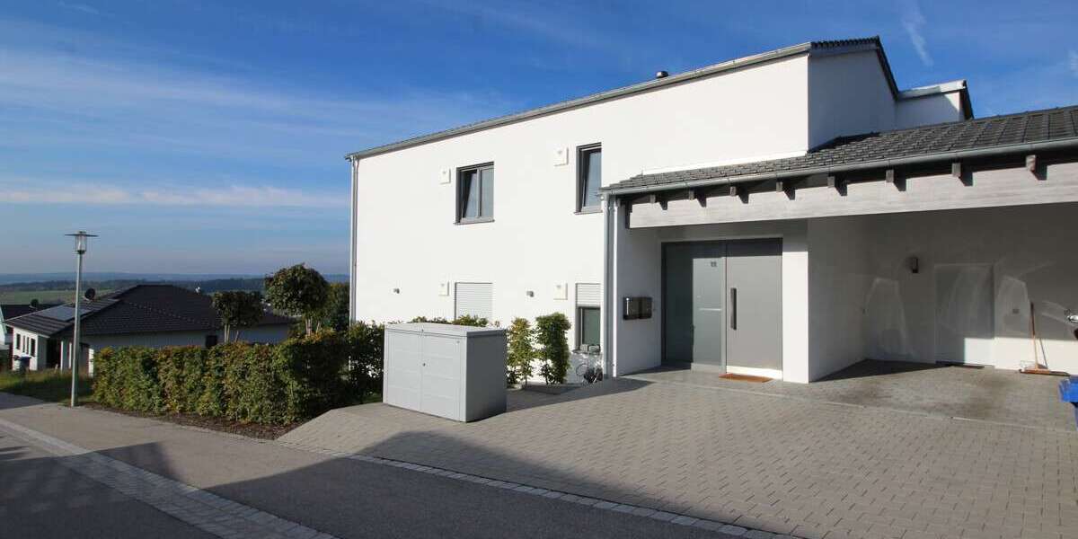 Etagenwohnung Bad Griesbach im Rottal / Bad Griesbach Bad Griesbach - 4 Zimmer, 115 m&sup2;, 1.330&euro; | Angebot:27679253