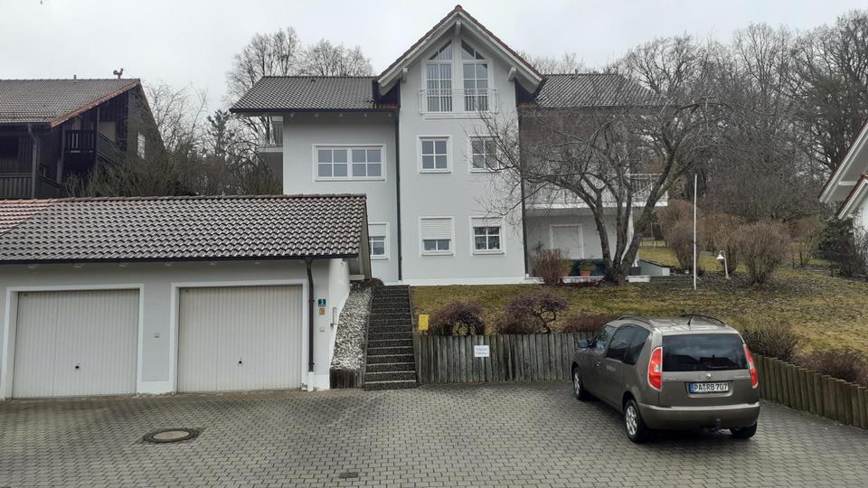 Etagenwohnung Rotthalmünster - 3 Zimmer, 101 m&sup2;, 820&euro; | Angebot:24893410