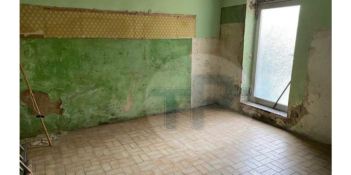 Mehrfamilienhaus, Wohnhaus Vilshofen - 6 Zimmer, 230 m&sup2;, 295.000&euro; | Angebot:25703931