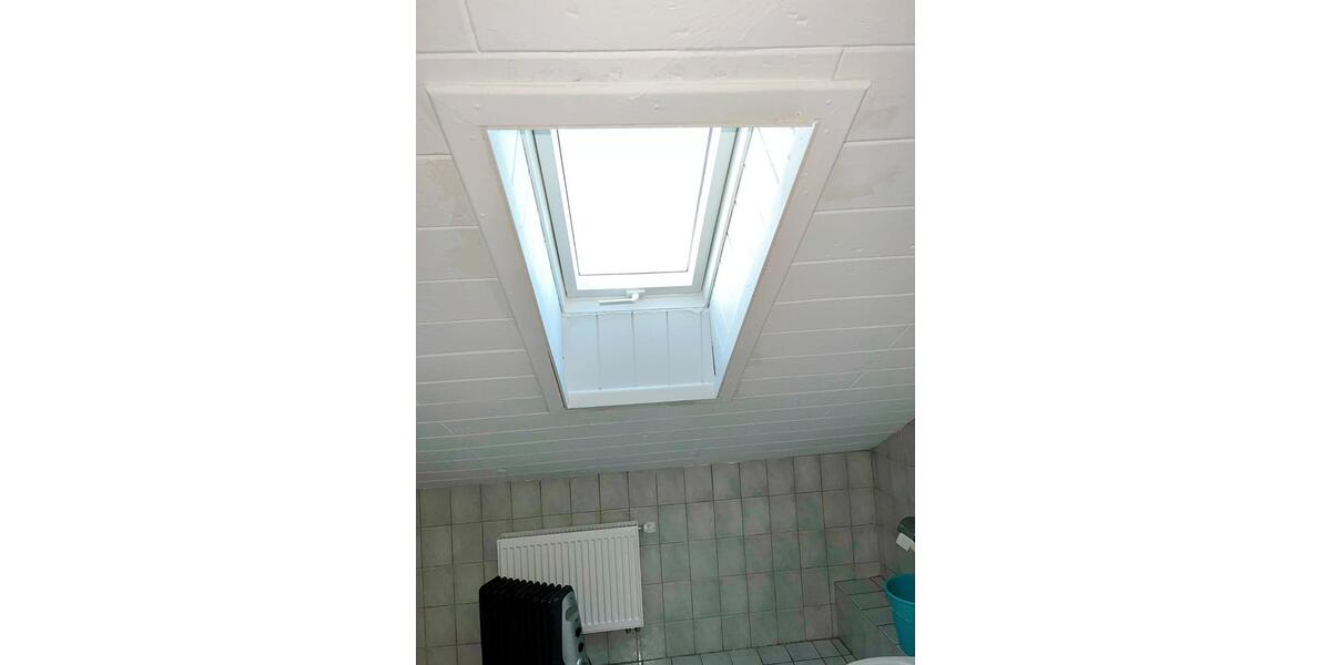 Dachgeschoßwohnung Salzweg - 4 Zimmer, 80 m&sup2;, 680&euro; | Angebot:24748402