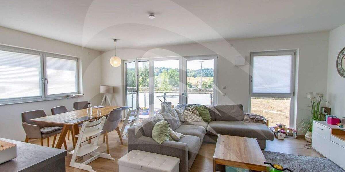 Etagenwohnung Waldkirchen Rohrwies - 4 Zimmer, 117 m&sup2;, 950&euro; | Angebot:25674877