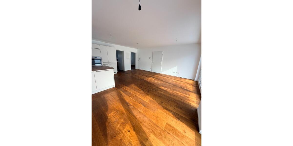 Etagenwohnung Passau Mühltal - 2 Zimmer, 80 m&sup2;, 990&euro; | Angebot:25146624