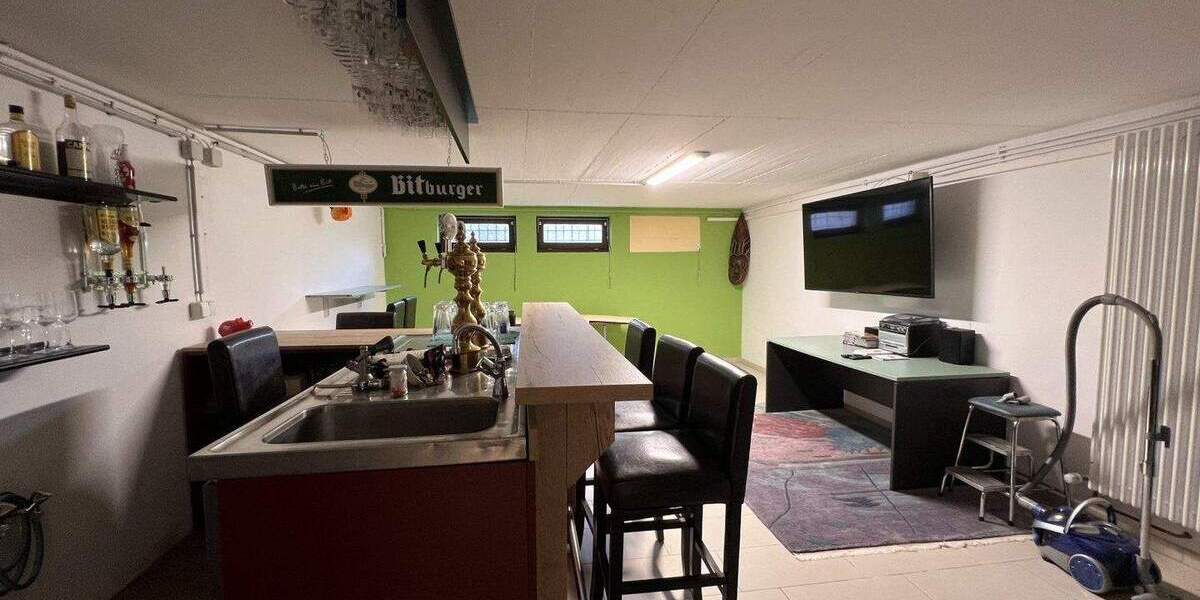 Mehrfamilienhaus, Wohnhaus Bad Füssing Würding - 7 Zimmer, 180 m&sup2;, 850.000&euro; | Angebot:25776956