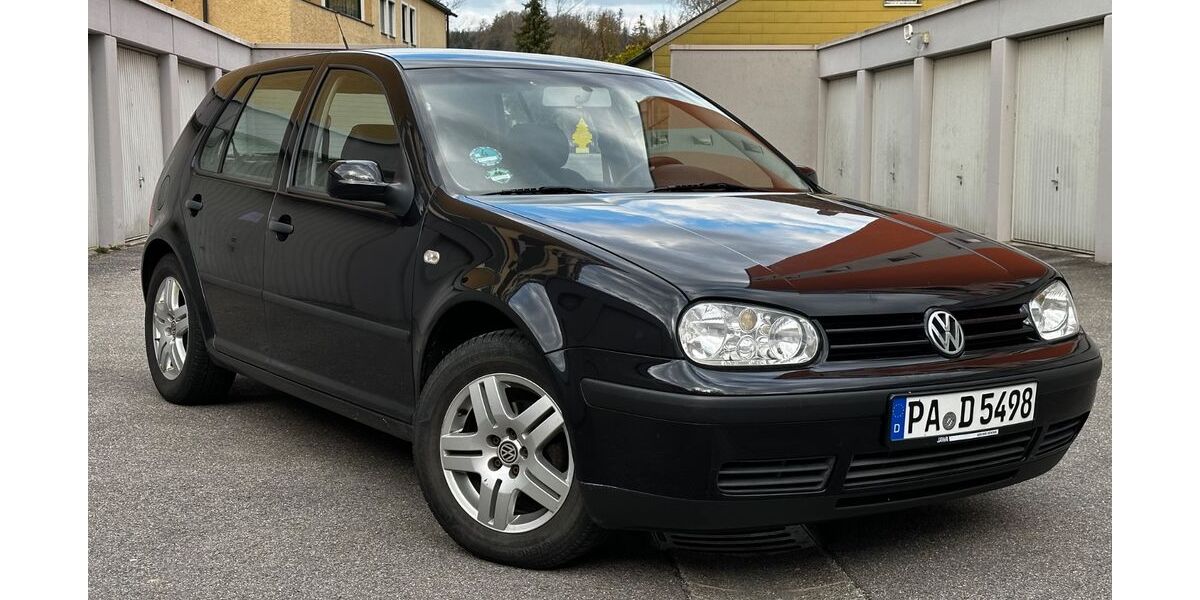 VW Golf 256.000 km 850 &euro; Passau 94036