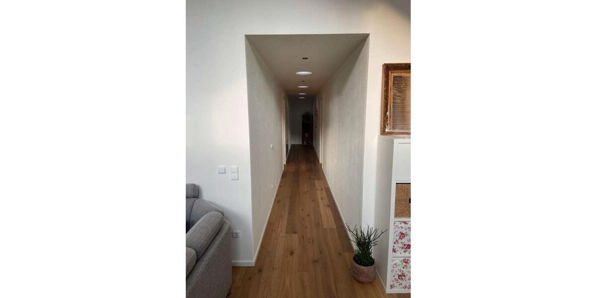Dachgeschoßwohnung Ruderting - 4 Zimmer, 120 m&sup2;, 950&euro; | Angebot:25935688