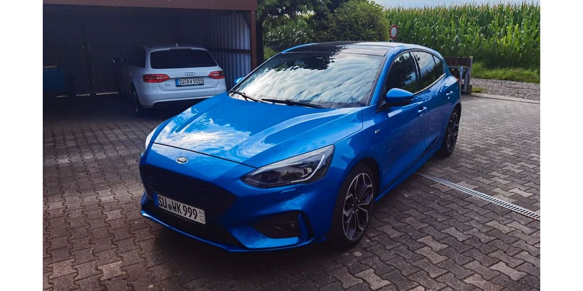 Ford Focus 71.500 km 17.500 &euro; Pocking 94060
