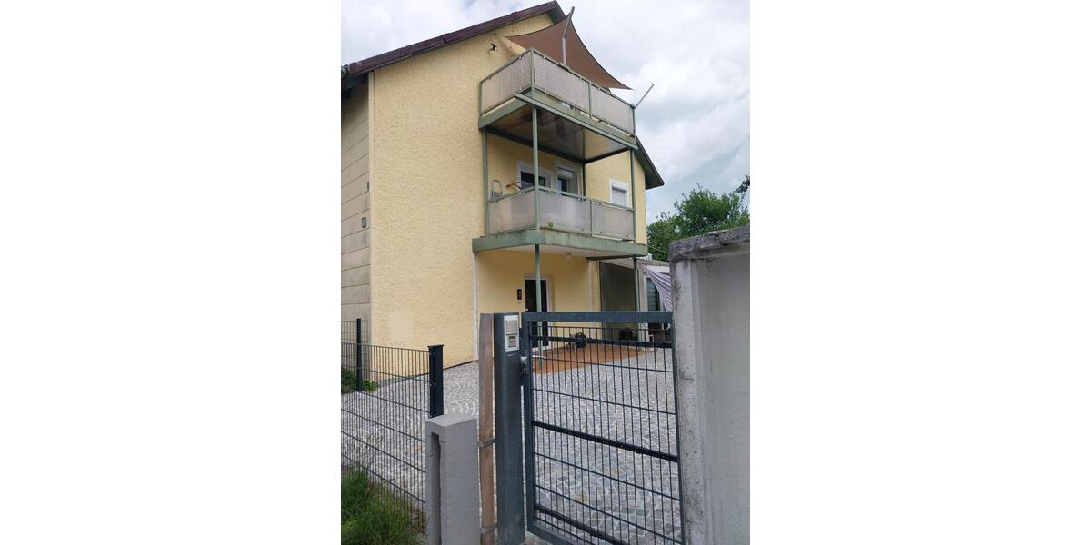 Etagenwohnung Passau Auerbach - 3 Zimmer, 77 m&sup2;, 148.000&euro; | Angebot:26781478