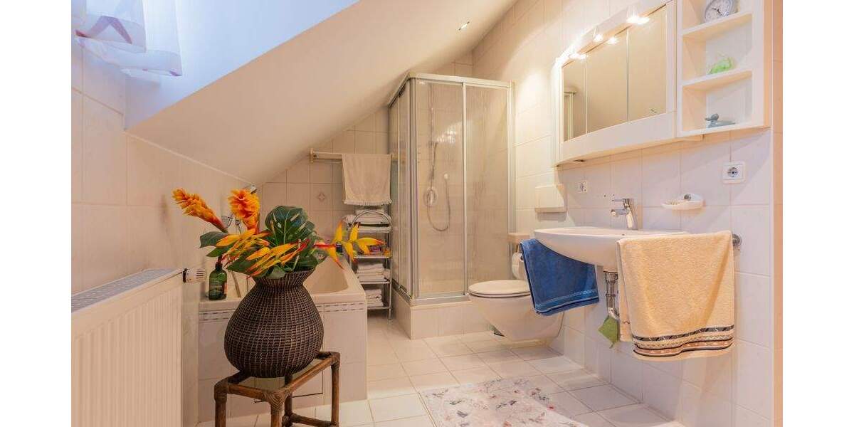 Einfamilienhaus Passau Innstadt - 7 Zimmer, 200 m&sup2;, 599.000&euro; | Angebot:25749304