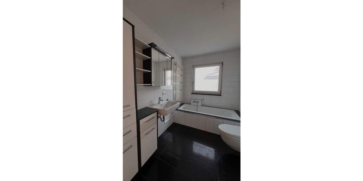 Etagenwohnung Pocking - 2 Zimmer, 73 m&sup2;, 229.900&euro; | Angebot:25801623