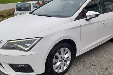 Seat Leon 132.694 km 10.999 &euro; Neuburg/Inn bei Passau 94127