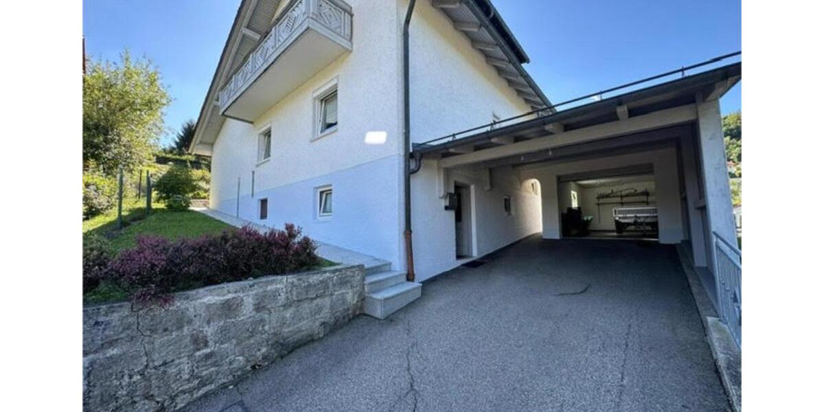 Einfamilienhaus Hauzenberg - 8 Zimmer, 156 m&sup2;, 365.000&euro; | Angebot:24370595