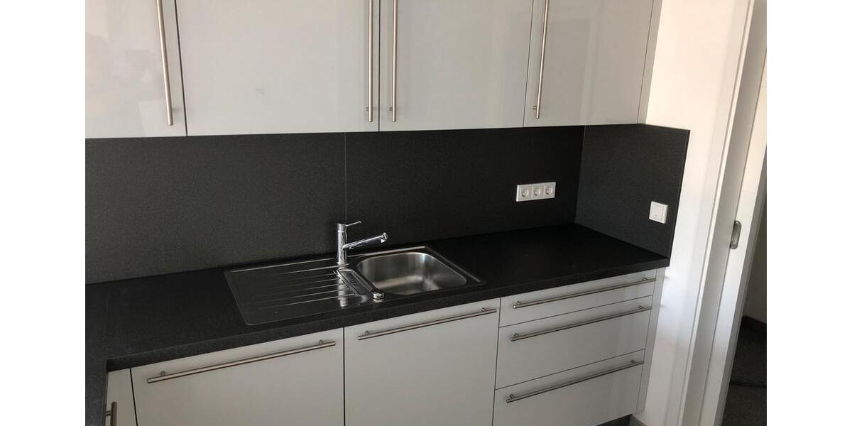Doppelhaushälfte Tiefenbach - 4 Zimmer, 130 m&sup2;, 1.380&euro; | Angebot:26533082