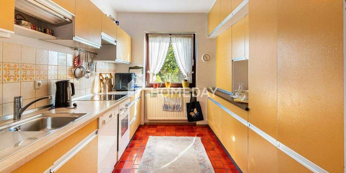 Einfamilienhaus Schöllnach - 7 Zimmer, 180 m&sup2;, 449.000&euro; | Angebot:25694107