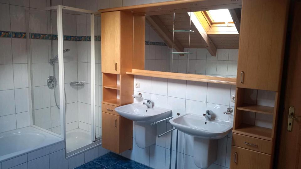 Dachgeschoßwohnung Passau Maierhof - 8 Zimmer, 150 m&sup2;, 1.650&euro; | Angebot:27624257