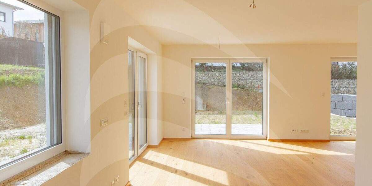 Einfamilienhaus Windorf - 7 Zimmer, 225 m&sup2;, 699.900&euro; | Angebot:25668421