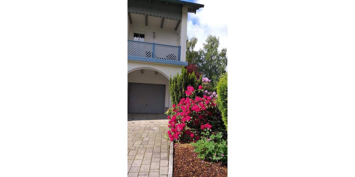 Mehrfamilienhaus, Wohnhaus Neukirchen vorm Wald Neukirchen - 9 Zimmer, 289 m&sup2;, 469.000&euro; | Angebot:25879167