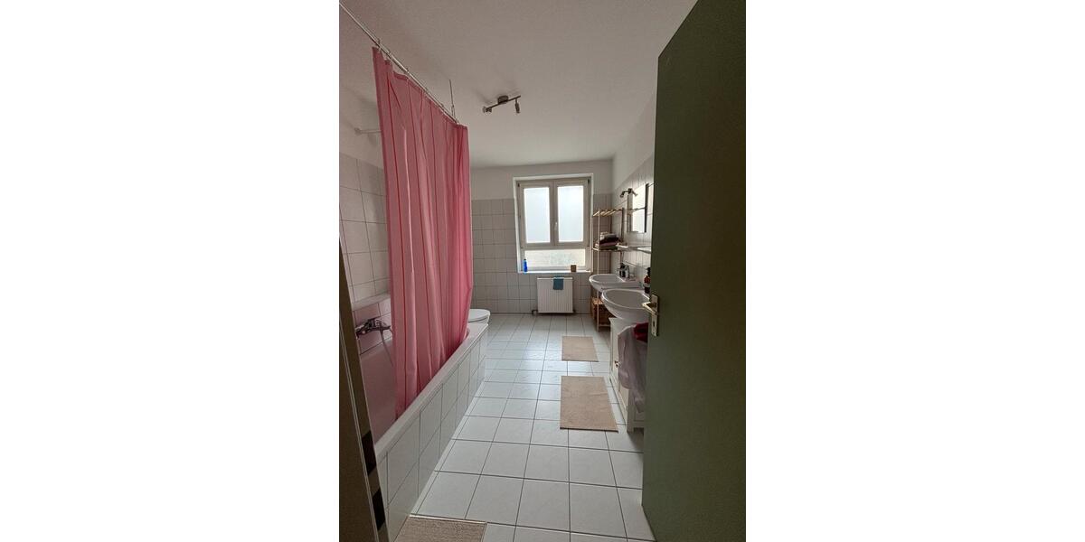 Etagenwohnung Passau Mühltal - 3 Zimmer, 89 m&sup2;, 445&euro; | Angebot:25237207