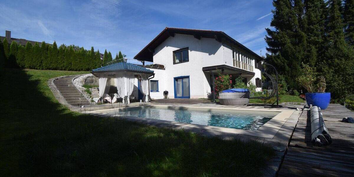 Mehrfamilienhaus, Wohnhaus Ruderting - 6 Zimmer, 210 m&sup2;, 449.000&euro; | Angebot:25697883