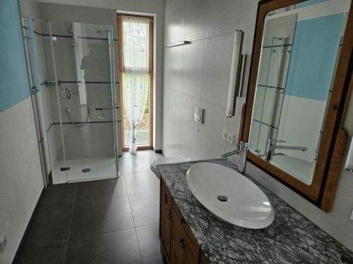 Bungalow Bad Füssing - 5 Zimmer, 220 m&sup2;, 920.000&euro; | Angebot:25779571