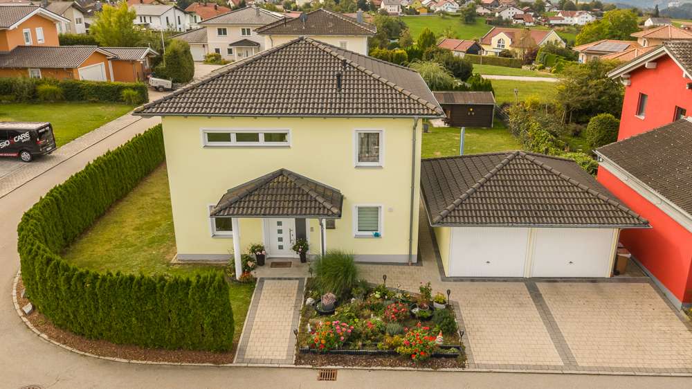 Einfamilienhaus Thyrnau - 4 Zimmer, 130 m&sup2;, 1.200&euro; | Angebot:27500002