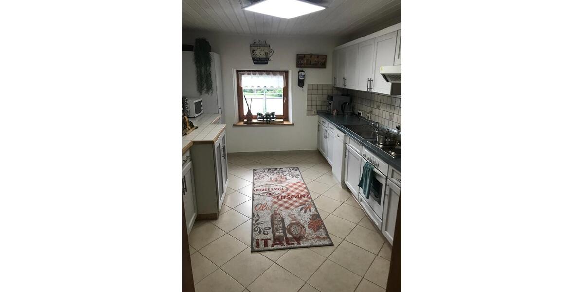 Etagenwohnung Tettenweis - 5 Zimmer, 110 m&sup2;, 700&euro; | Angebot:25329244