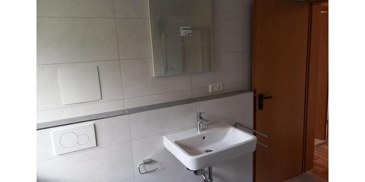 Etagenwohnung Büchlberg - 3 Zimmer, 79 m&sup2;, 610&euro; | Angebot:25261196