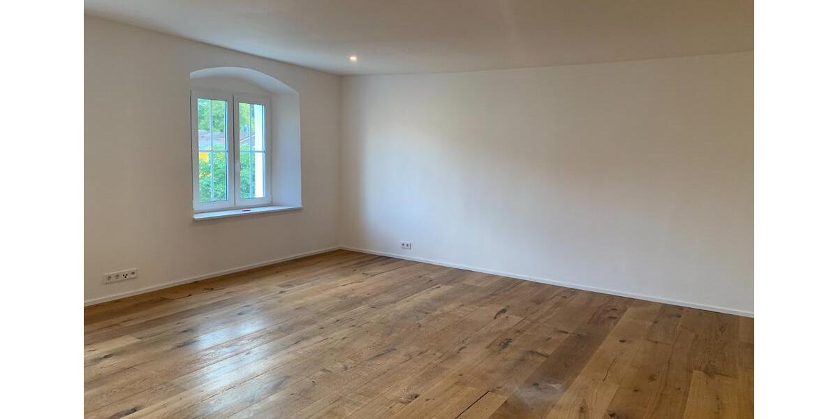 Etagenwohnung Aldersbach - 2 Zimmer, 83 m&sup2;, 650&euro; | Angebot:25905409