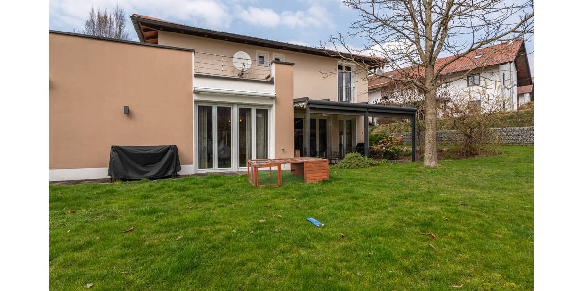 Einfamilienhaus Fürstenzell - 5 Zimmer, 180 m&sup2;, 750.000&euro; | Angebot:25999876