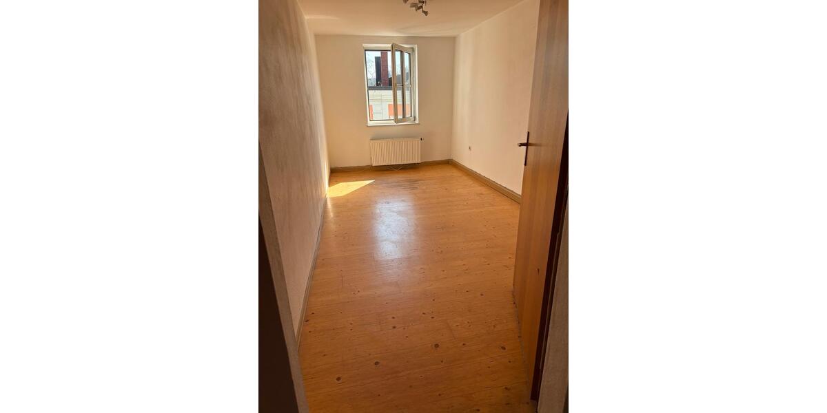 Etagenwohnung Passau Auerbach - 2 Zimmer, 48 m&sup2;, 450&euro; | Angebot:25941798