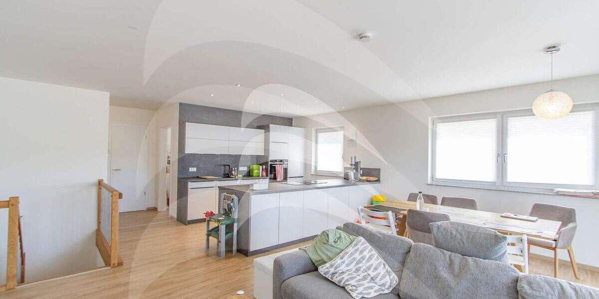 Etagenwohnung Waldkirchen Rohrwies - 4 Zimmer, 117 m&sup2;, 950&euro; | Angebot:25674877