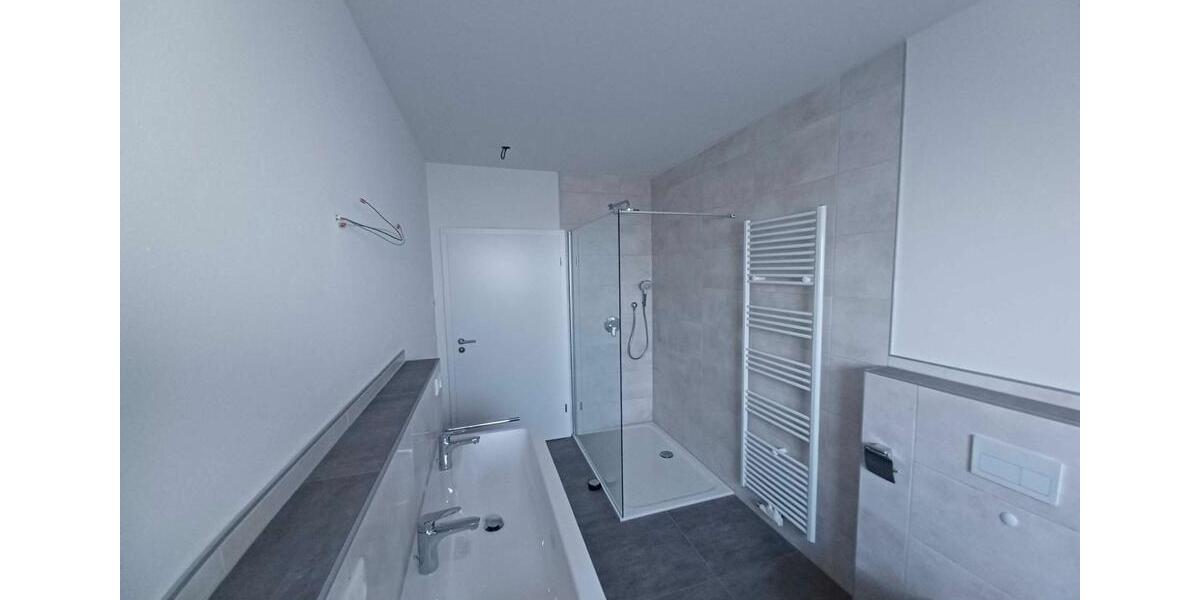 Etagenwohnung Vilshofen an der Donau - 4 Zimmer, 120 m&sup2;, 990&euro; | Angebot:25977251