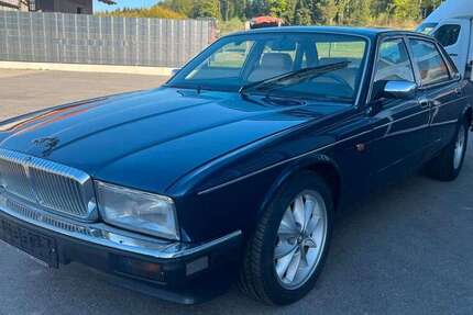 Jaguar XJ40 275.000 km 3.900 &euro; Sonnen 94164