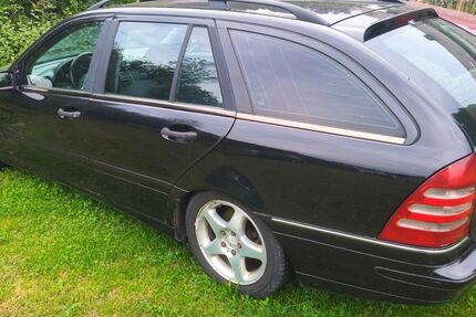 Mercedes-Benz C 220 380.000 km 1.950 &euro; Bad Füssing 94072