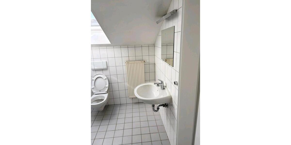 Etagenwohnung Passau Maierhof - 4 Zimmer, 90 m&sup2;, 1.000&euro; | Angebot:26658341
