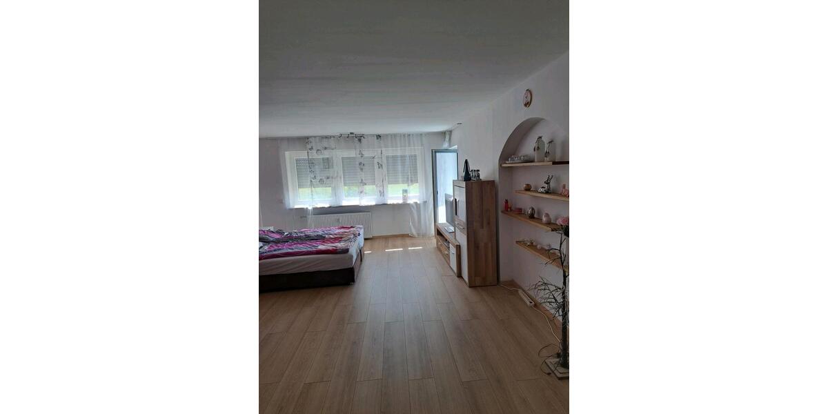 Erdgeschoßwohnung Schöllnach - 10 Zimmer, 230 m&sup2;, 349.000&euro; | Angebot:20032744